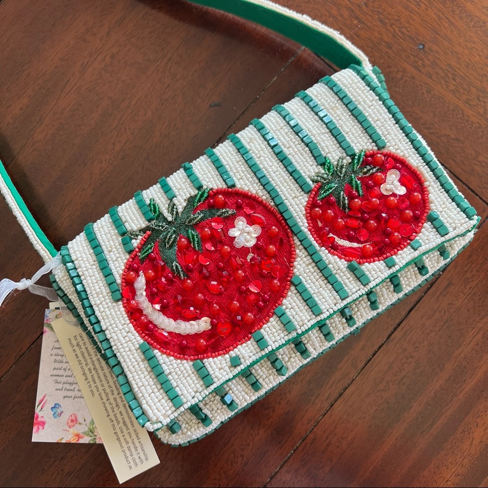 NWT VIRAL BEADED TOMATO BAG